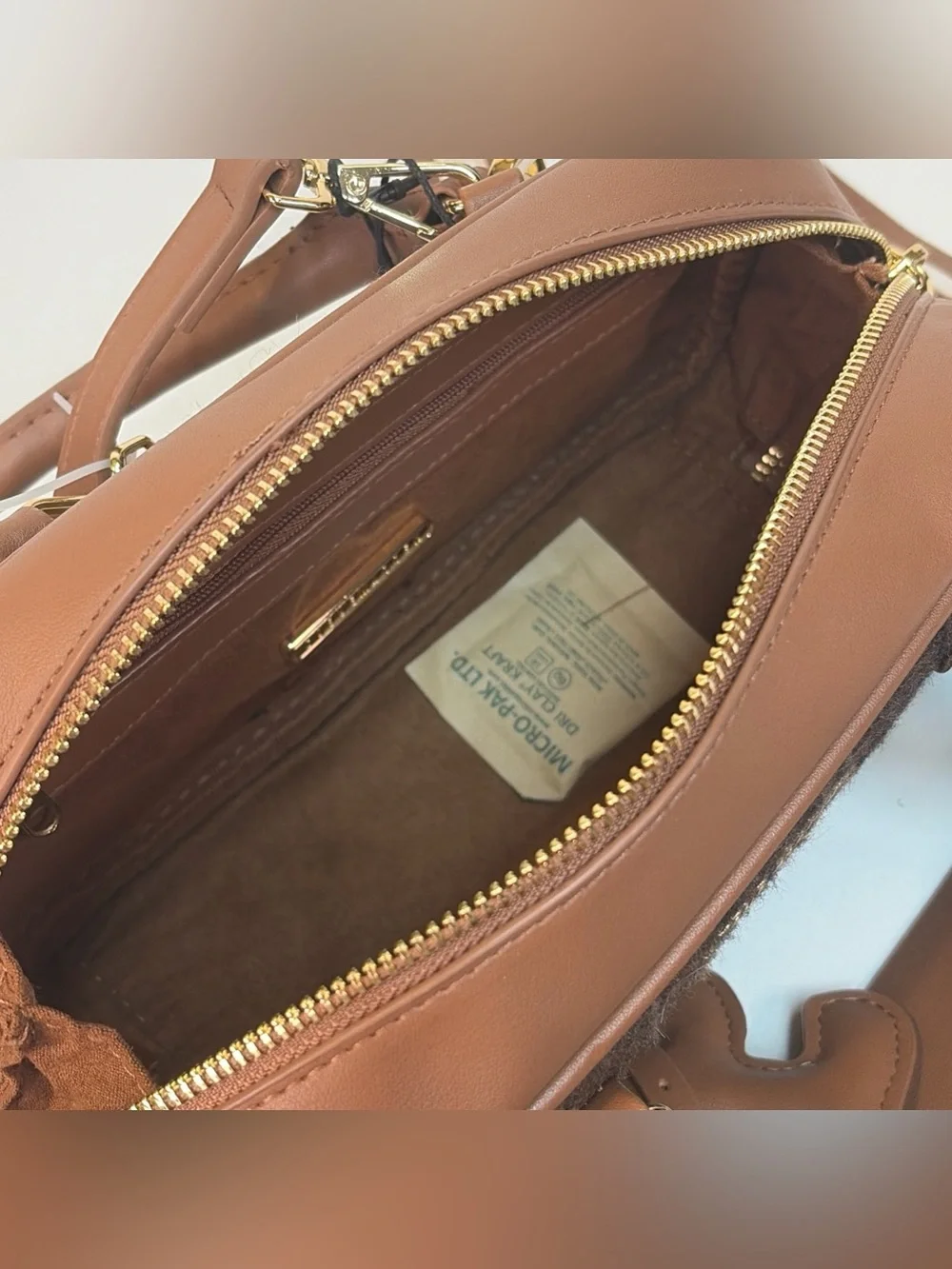 Steve Madden Brown Plaid Blennix Nutshell Crossbody Bag Tassel Dog Charm Fall